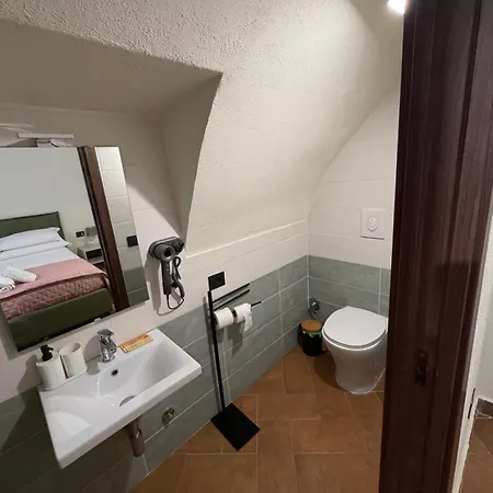 Vicus Interocrea Hotel *